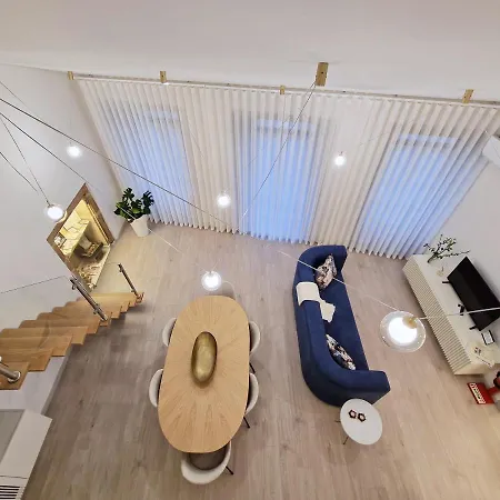 Burgo House شقة
