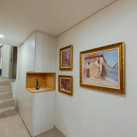 Burgo House ترانكوسو