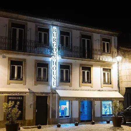 アパート Burgo House トランコゾ