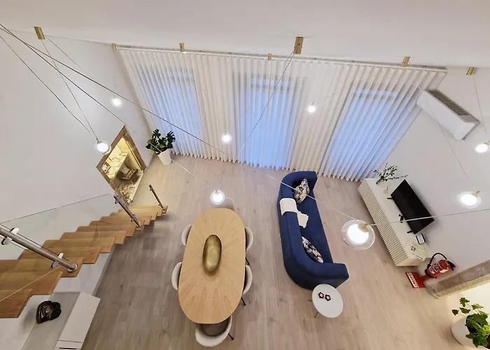 Burgo House アパート